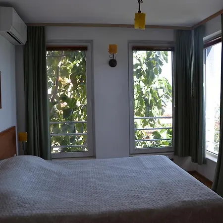 Apartment Jordan Nesebar